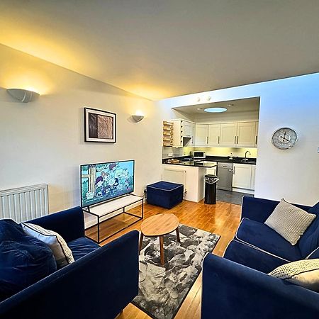 The Heart Of Kensington Mews - 3 Bedrooms House-Private Entrance-Hyde Park Walk Away-Green Park 9 Minutes Underground- The Best Of London With Glamour Of Kensington Londres Exterior foto