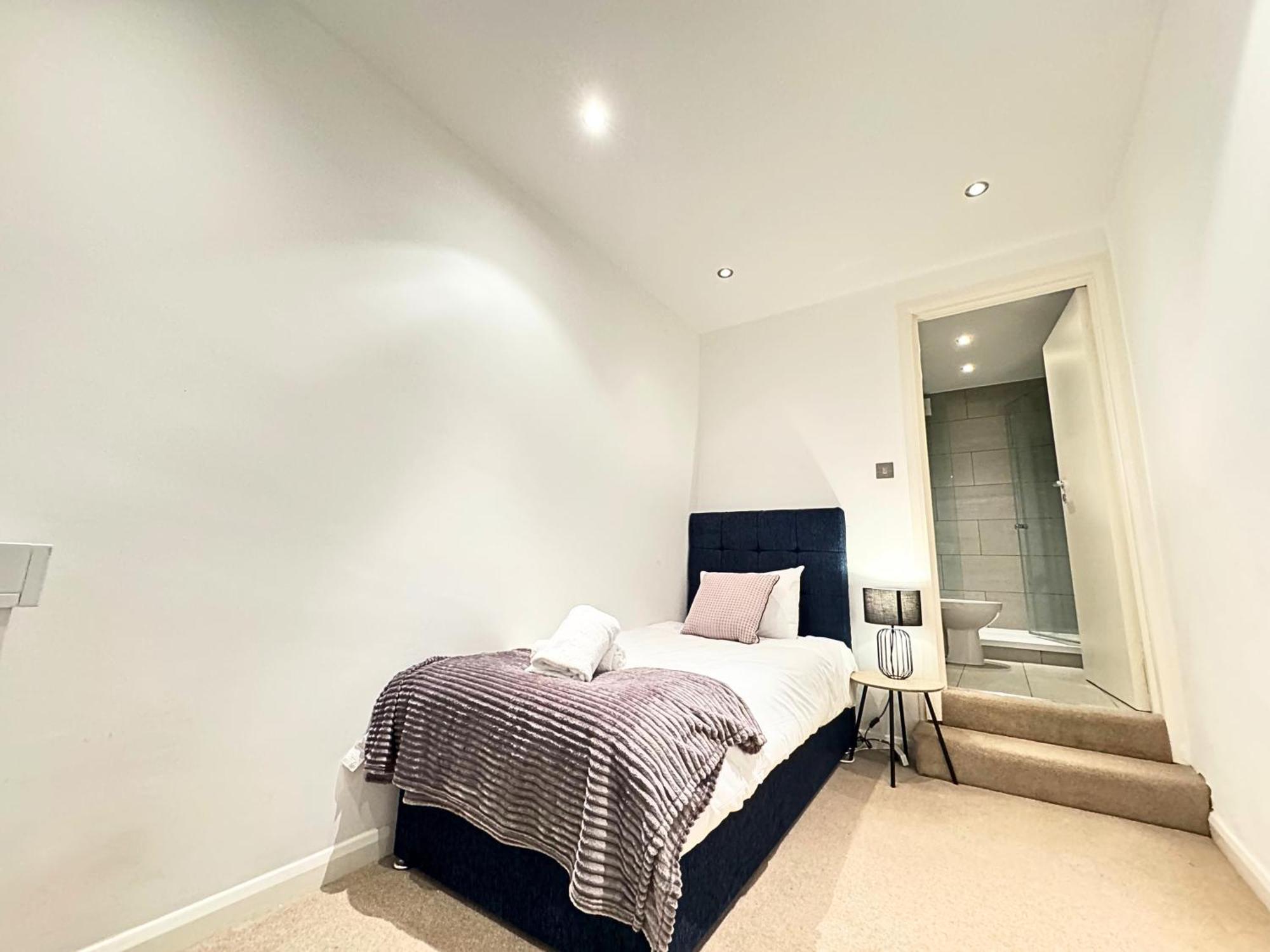 The Heart Of Kensington Mews - 3 Bedrooms House-Private Entrance-Hyde Park Walk Away-Green Park 9 Minutes Underground- The Best Of London With Glamour Of Kensington Londres Exterior foto