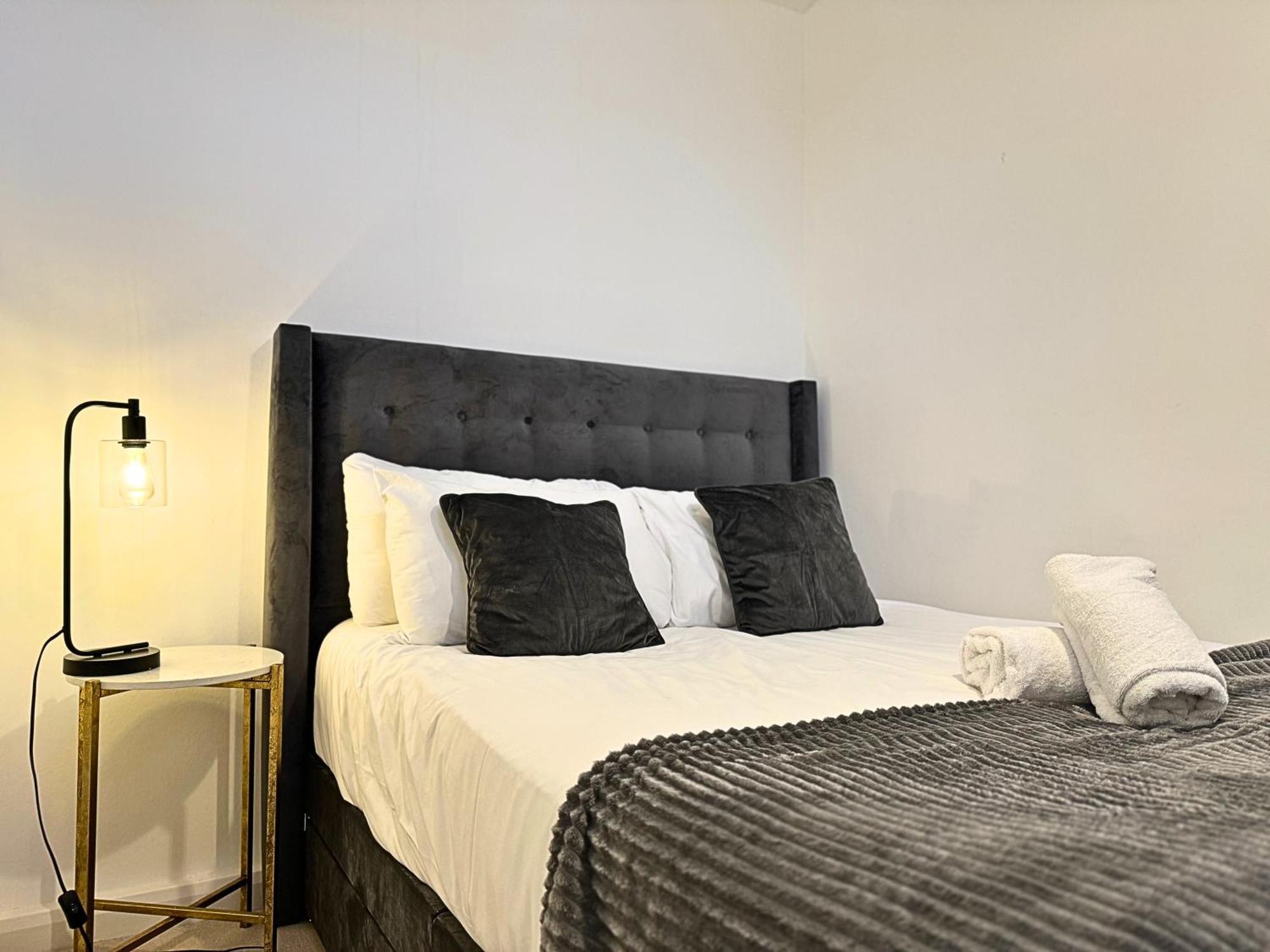 The Heart Of Kensington Mews - 3 Bedrooms House-Private Entrance-Hyde Park Walk Away-Green Park 9 Minutes Underground- The Best Of London With Glamour Of Kensington Londres Exterior foto